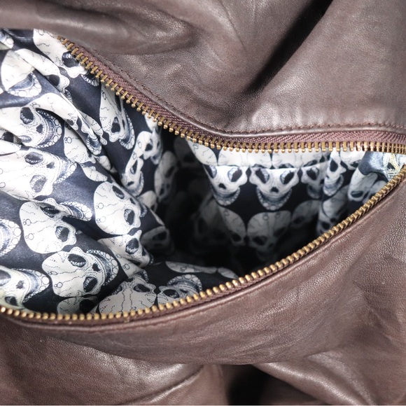 Thomas Wylde Designer Circus Leather Skull-Studded Hobo Bag with Chain Straps - Picture 13 of 15